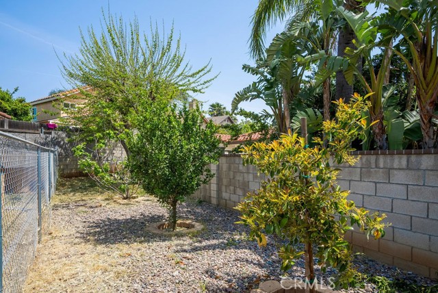 Detail Gallery Image 33 of 42 For 7865 Wendover Dr, Jurupa Valley,  CA 92509 - 4 Beds | 2/1 Baths