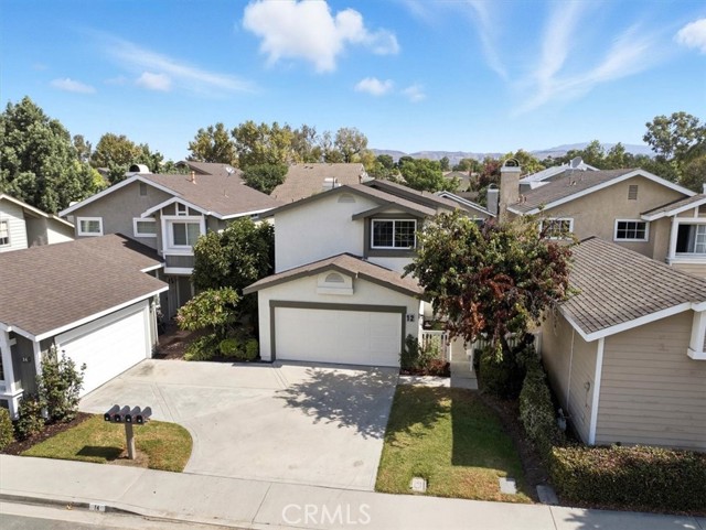 12 Gettysburg, Irvine CA: https://media.crmls.org/medias/c2895cfc-5f7f-4580-b0c2-6c0cb9fa9475.jpg