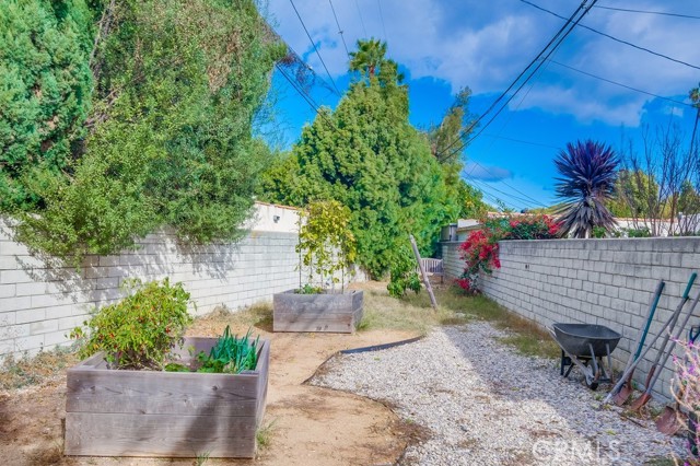 Detail Gallery Image 62 of 62 For 4194 Higuera St, Culver City,  CA 90232 - 2 Beds | 2/1 Baths