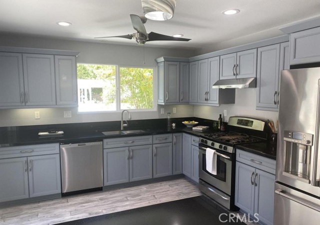 Detail Gallery Image 10 of 33 For 1459 Briarglen, Westlake Village,  CA 91361 - 3 Beds | 2 Baths