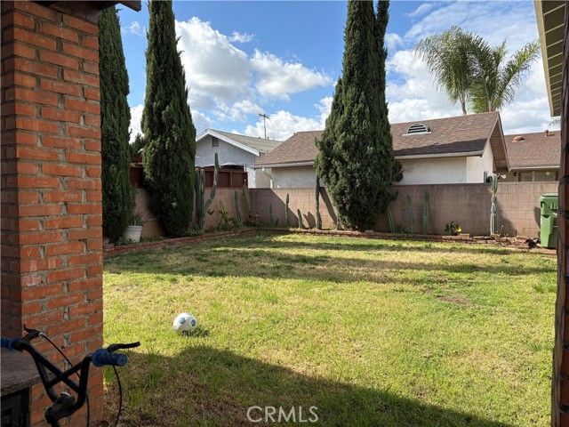 2820 E 6th Street, Los Angeles CA: https://media.crmls.org/medias/c28aa4ad-859d-4bc5-b75e-5bf2b56f0130.jpg