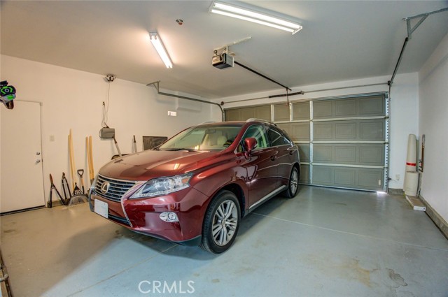 12206 Sundance Canyon Drive, Bakersfield CA: https://media.crmls.org/medias/c28ae902-c111-4b21-ac47-982599330c52.jpg