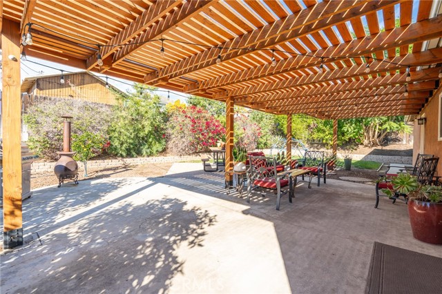 Detail Gallery Image 28 of 44 For 3165 Celeste Dr, Riverside,  CA 92507 - 4 Beds | 2 Baths