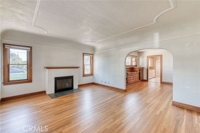Detail Gallery Image 7 of 35 For 1011 N Thorne Ave, Fresno,  CA 93728 - 3 Beds | 1 Baths