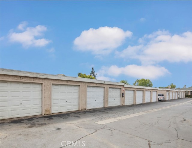 23925 Eucalyptus, Moreno Valley CA: https://media.crmls.org/medias/c28d337e-2763-460d-b7bb-d5df800700e0.jpg