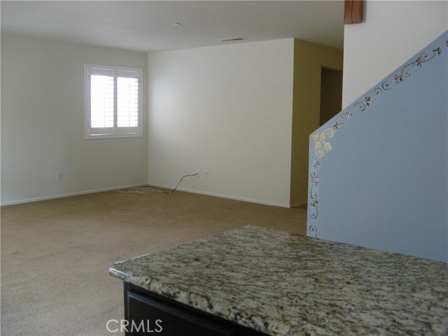 12022 Loyola Court, Fontana CA: https://media.crmls.org/medias/c28e3e6a-b7d6-49d9-a58a-4ef17b6d647c.jpg