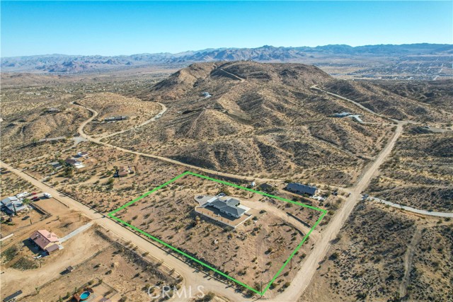 Detail Gallery Image 2 of 64 For 5077 Balsa Ave, Yucca Valley,  CA 92284 - 4 Beds | 3 Baths