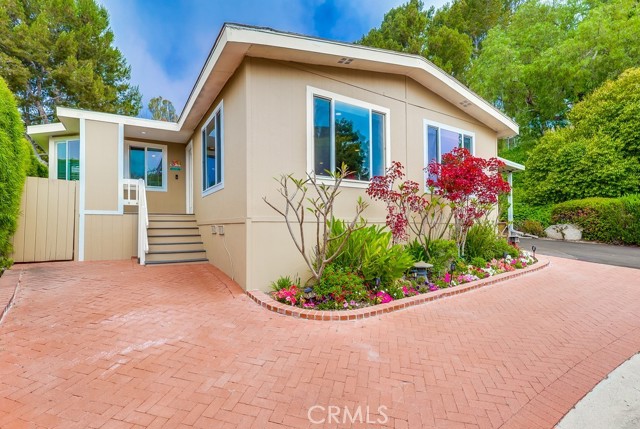 Detail Gallery Image 4 of 75 For 2275 25th St #101,  San Pedro,  CA 90732 - 2 Beds | 2 Baths