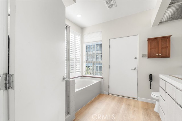 Detail Gallery Image 36 of 47 For 1927 Glendon #301,  Los Angeles,  CA 90025 - 2 Beds | 2 Baths