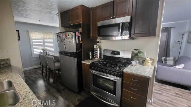 20652 Lassen Street, 114