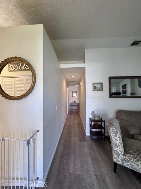 Detail Gallery Image 17 of 29 For 27196 Rainbow Creek Dr, Temecula,  CA 92591 - 3 Beds | 2 Baths