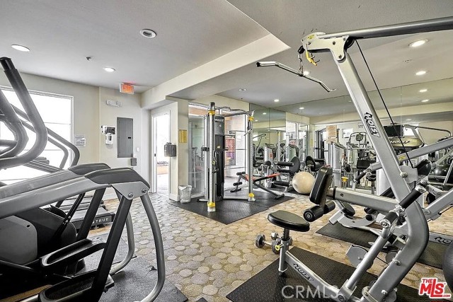 Detail Gallery Image 12 of 12 For 360 W Avenue 26 #318,  Los Angeles,  CA 90031 - 0 Beds | 1 Baths
