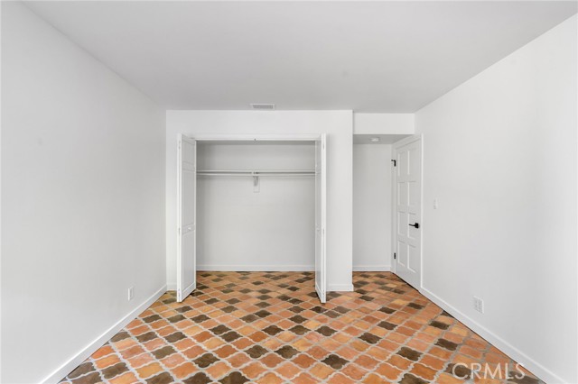24743 Vantage Point Terrace, Malibu CA: https://media.crmls.org/medias/c28fef4f-abe5-4498-8a16-5e7674a4d5ad.jpg