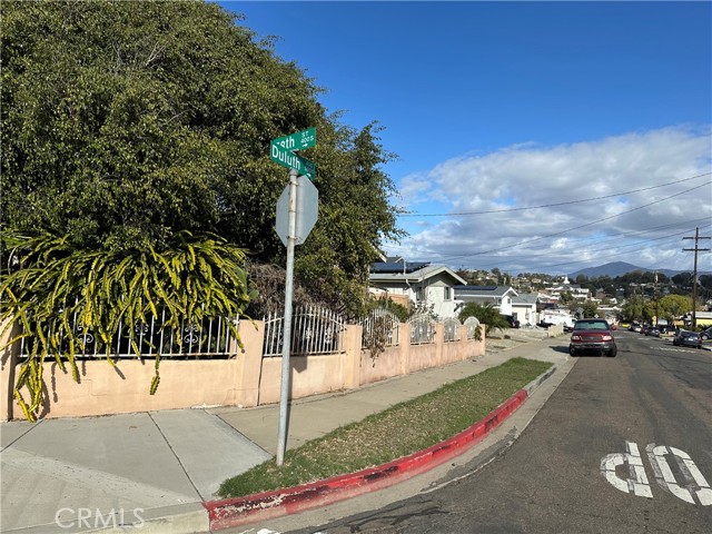 325 58th Street, San Diego, California 92114, 3 Bedrooms Bedrooms, ,2 BathroomsBathrooms,Single Family Residence,For Sale,58th,WS25046045