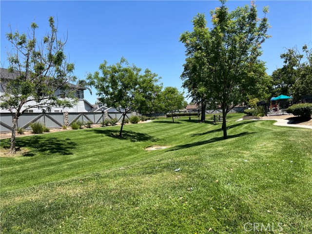 Detail Gallery Image 18 of 19 For 3663 Country Oaks #D,  Ontario,  CA 91761 - 1 Beds | 1 Baths