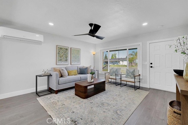 Detail Gallery Image 7 of 41 For 1984 16th St, Olivehurst,  CA 95961 - 3 Beds | 2 Baths