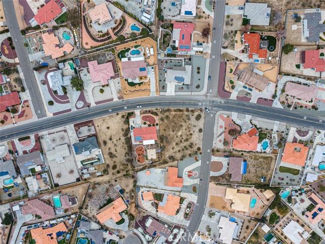 Detail Gallery Image 24 of 27 For 16499 Kamana Rd, Apple Valley,  CA 92307 - – Beds | – Baths