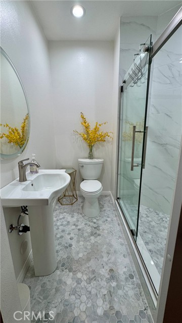 Detail Gallery Image 3 of 23 For 141 S Peralta Hills, Anaheim Hills,  CA 92807 - 3 Beds | 3 Baths