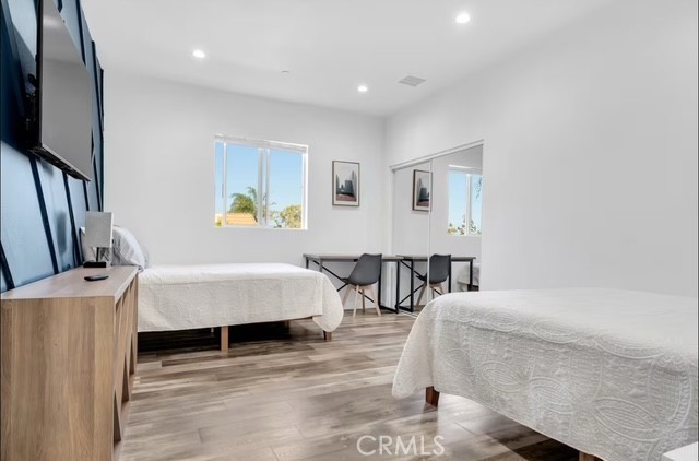 Detail Gallery Image 2 of 20 For 219 S Greenwood #B,  Montebello,  CA 90640 - 7 Beds | 6 Baths