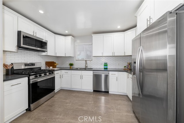 Detail Gallery Image 11 of 42 For 7526 Glengarry, Whittier,  CA 90606 - 4 Beds | 2 Baths