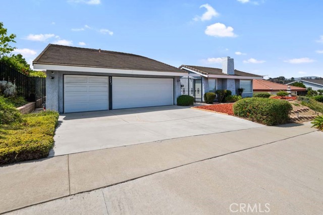 3241 Belle River Drive, Hacienda Heights CA: https://media.crmls.org/medias/c293ec5a-d429-4f43-81cd-220ceefca672.jpg