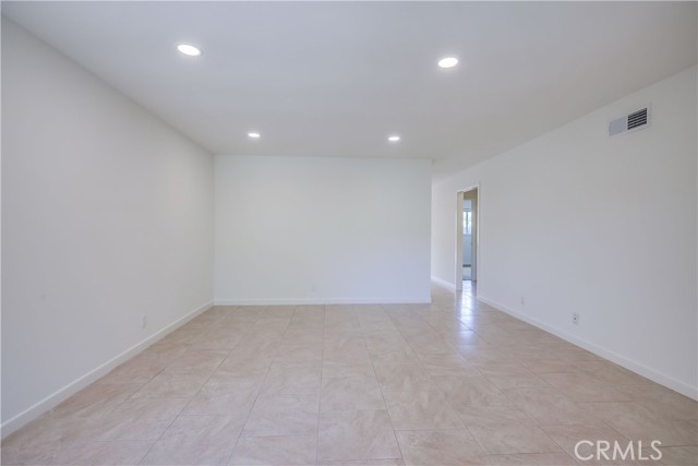 32146 Paseo Sanchez, San Juan Capistrano CA: https://media.crmls.org/medias/c2941c4d-a1a5-4e37-b535-b5c345aafba7.jpg
