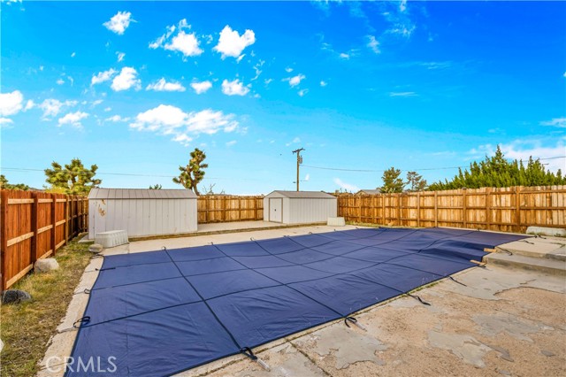 Detail Gallery Image 33 of 47 For 58116 Desert Gold Dr, Yucca Valley,  CA 92284 - 3 Beds | 2 Baths