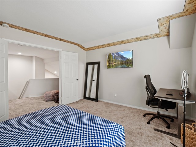 Detail Gallery Image 26 of 39 For 28532 Agajanian, Saugus,  CA 91390 - 4 Beds | 3 Baths