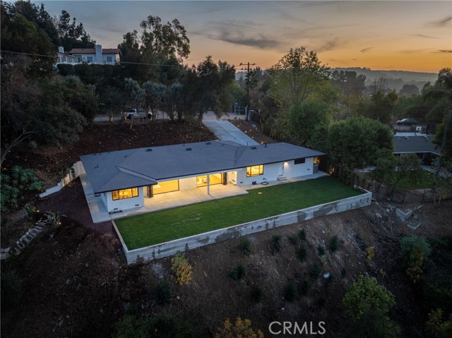 2115 E Santiago Street, Covina CA: https://media.crmls.org/medias/c294f298-7a81-43b9-b8d5-3e3378fd13af.jpg