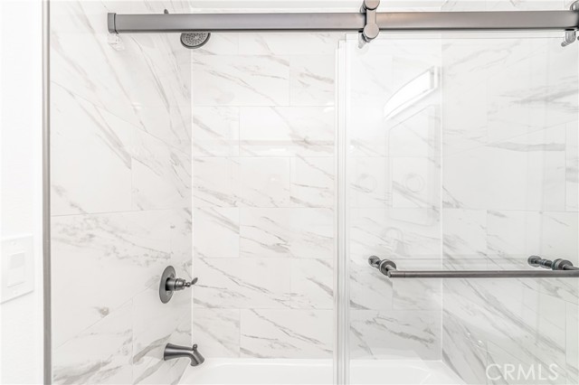 Detail Gallery Image 19 of 72 For 3653 Halldale Ave, Los Angeles,  CA 90018 - – Beds | – Baths