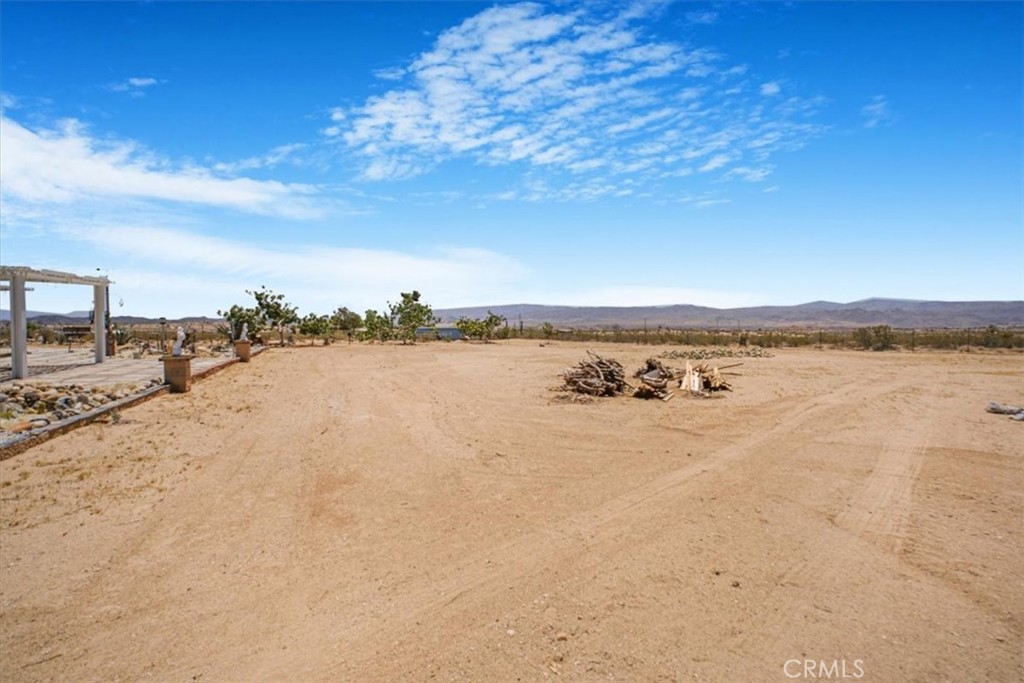 MLS #CV25136645 image #2