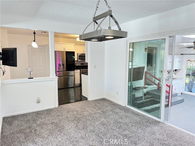 Detail Gallery Image 13 of 69 For 19523 Friar, Tarzana,  CA 91335 - 3 Beds | 2 Baths