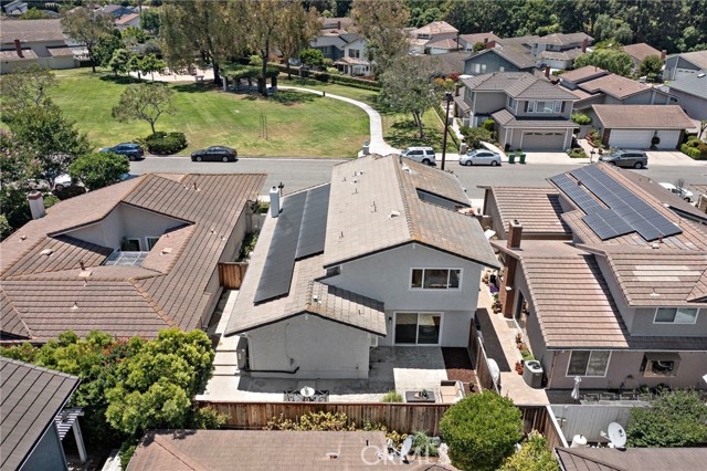 16 Bluejay, Irvine CA: https://media.crmls.org/medias/c2961219-4521-430b-a0ad-353b6f855d7d.jpg