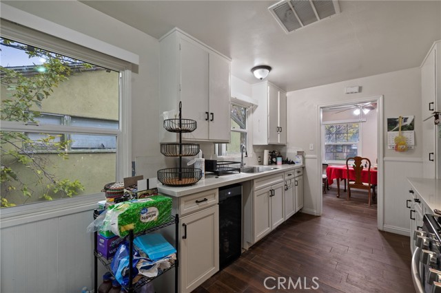 Detail Gallery Image 16 of 32 For 340 Western, Bakersfield,  CA 93309 - 3 Beds | 1 Baths