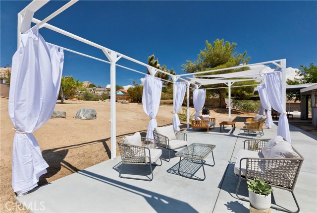 Detail Gallery Image 33 of 39 For 57440 Airway Ct, Yucca Valley,  CA 92284 - 3 Beds | 2 Baths
