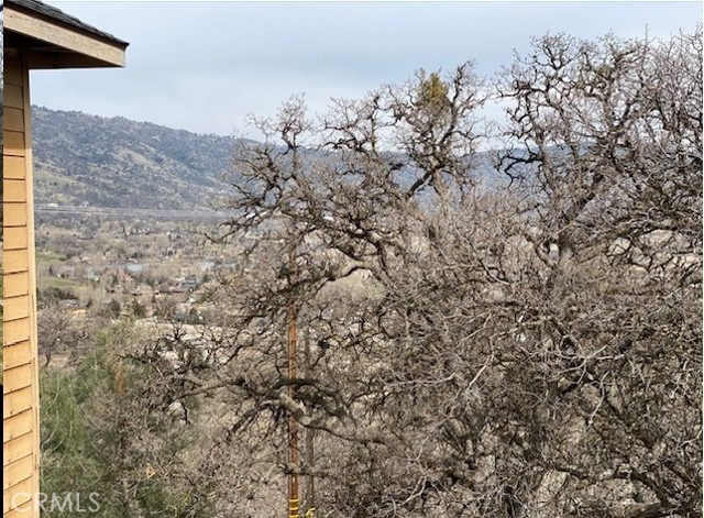Detail Gallery Image 6 of 10 For 30660 Sheeptrail Ct, Tehachapi,  CA 93561 - 5 Beds | 3 Baths