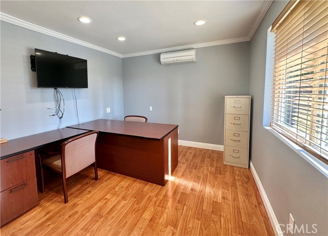 5433 Beeler Avenue, Woodland Hills CA: https://media.crmls.org/medias/c2981c65-1bf0-4e80-b9da-680aa40d5de4.jpg