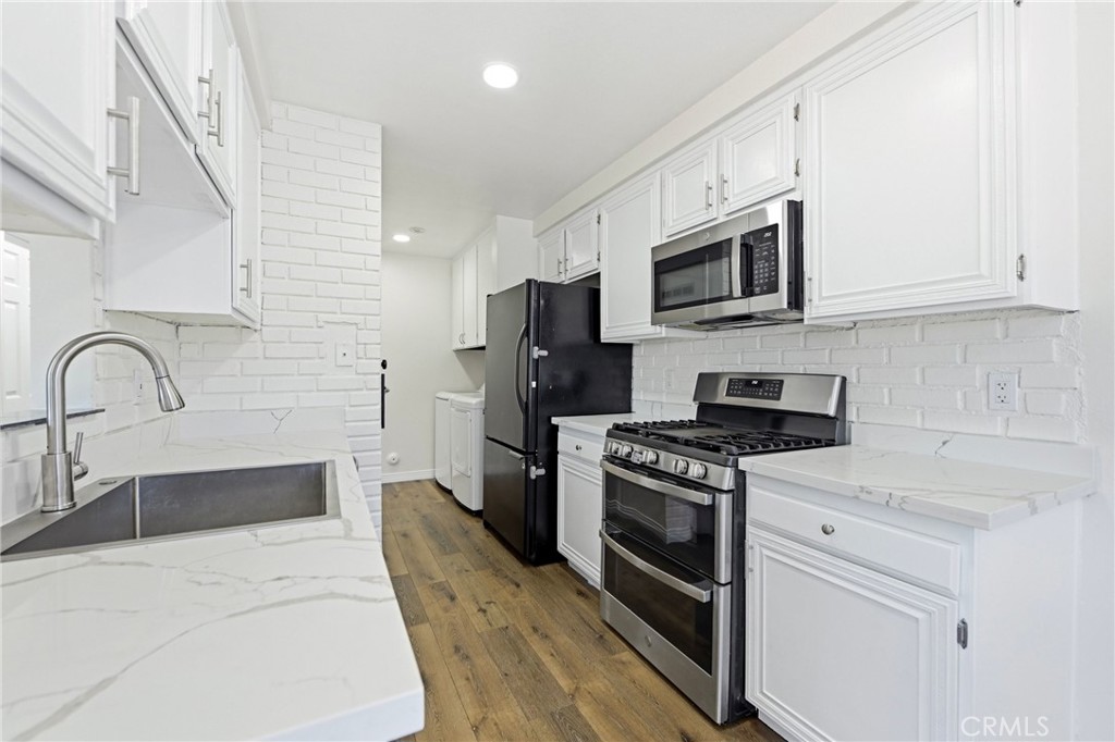 3672 Harbor View Way - photo 12