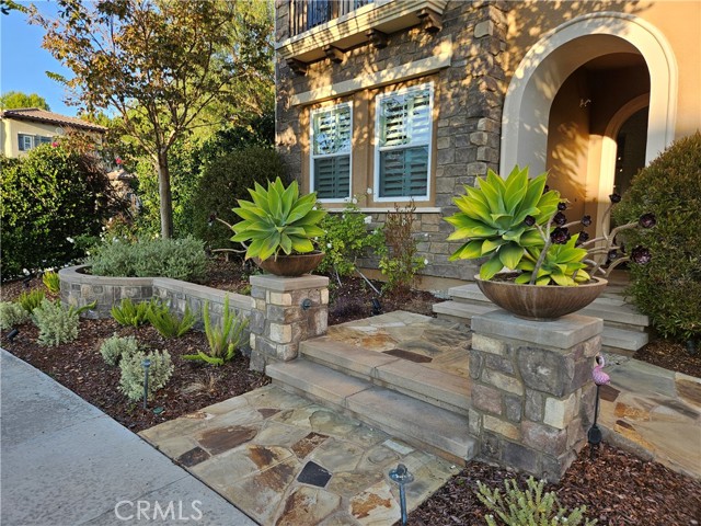 Detail Gallery Image 5 of 75 For 11 Peony, Lake Forest,  CA 92630 - 6 Beds | 4/1 Baths