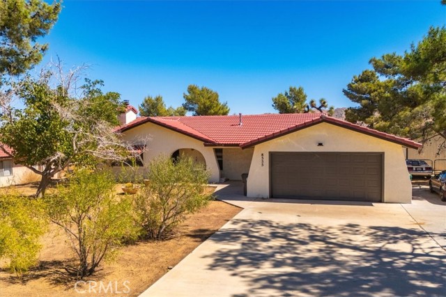 Detail Gallery Image 1 of 54 For 8555 Palomar Ave, Yucca Valley,  CA 92284 - 3 Beds | 2 Baths