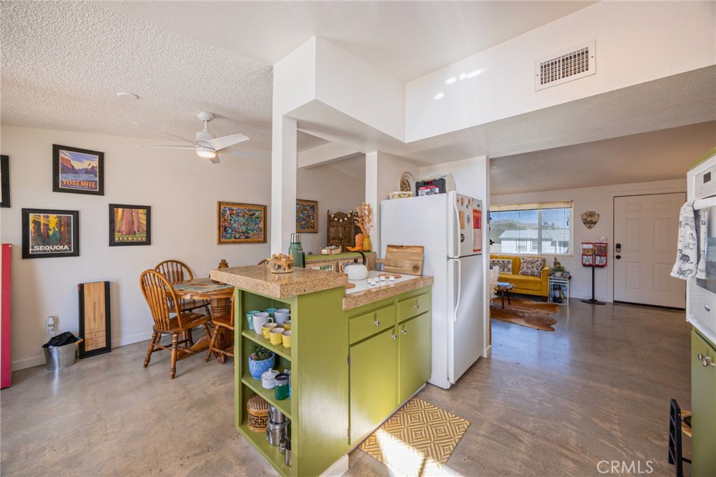 MLS #CV25278285 image #17