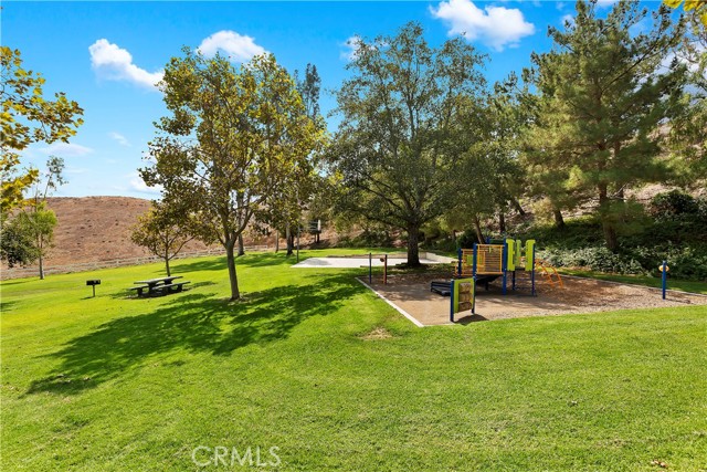 16462 Sun Summit Drive, Riverside CA: https://media.crmls.org/medias/c29a526e-811f-4318-8f29-37a889304778.jpg