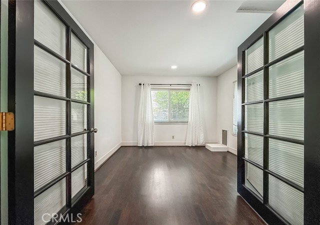 3301 Blue Ridge Court, Thousand Oaks CA: https://media.crmls.org/medias/c29a8eba-9b62-49bc-906a-b1c7a3a80259.jpg