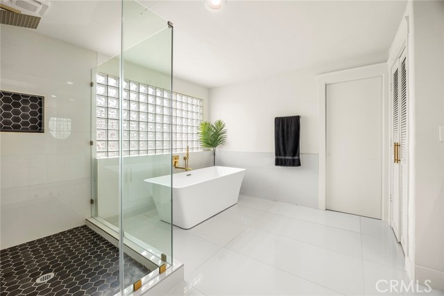 Detail Gallery Image 29 of 38 For 25311 Pike Rd, Laguna Hills,  CA 92653 - 4 Beds | 3/1 Baths