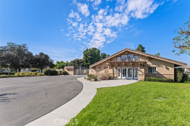 Detail Gallery Image 34 of 44 For 3902 Cedron St, Irvine,  CA 92606 - 4 Beds | 2/1 Baths