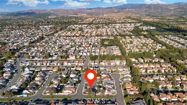 Detail Gallery Image 10 of 33 For 2 Mccormick, Irvine,  CA 92620 - 4 Beds | 2 Baths