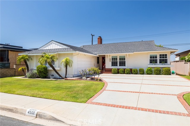 4501 Paseo De Las Tortugas, Torrance CA: https://media.crmls.org/medias/c29bda77-9dd8-4cce-afe6-7199153e3a9c.jpg
