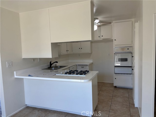 Detail Gallery Image 4 of 16 For 216 S Ridgeway St, Anaheim,  CA 92804 - – Beds | – Baths