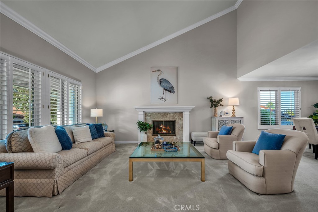 6. 4032 Rousseau Ln Palos Verdes Peninsula, CA 90274