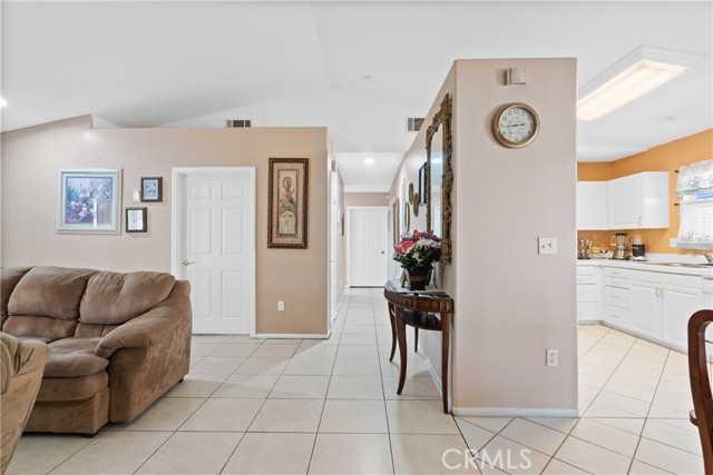 Detail Gallery Image 12 of 35 For 1245 Auburn St, Hemet,  CA 92545 - 3 Beds | 2 Baths